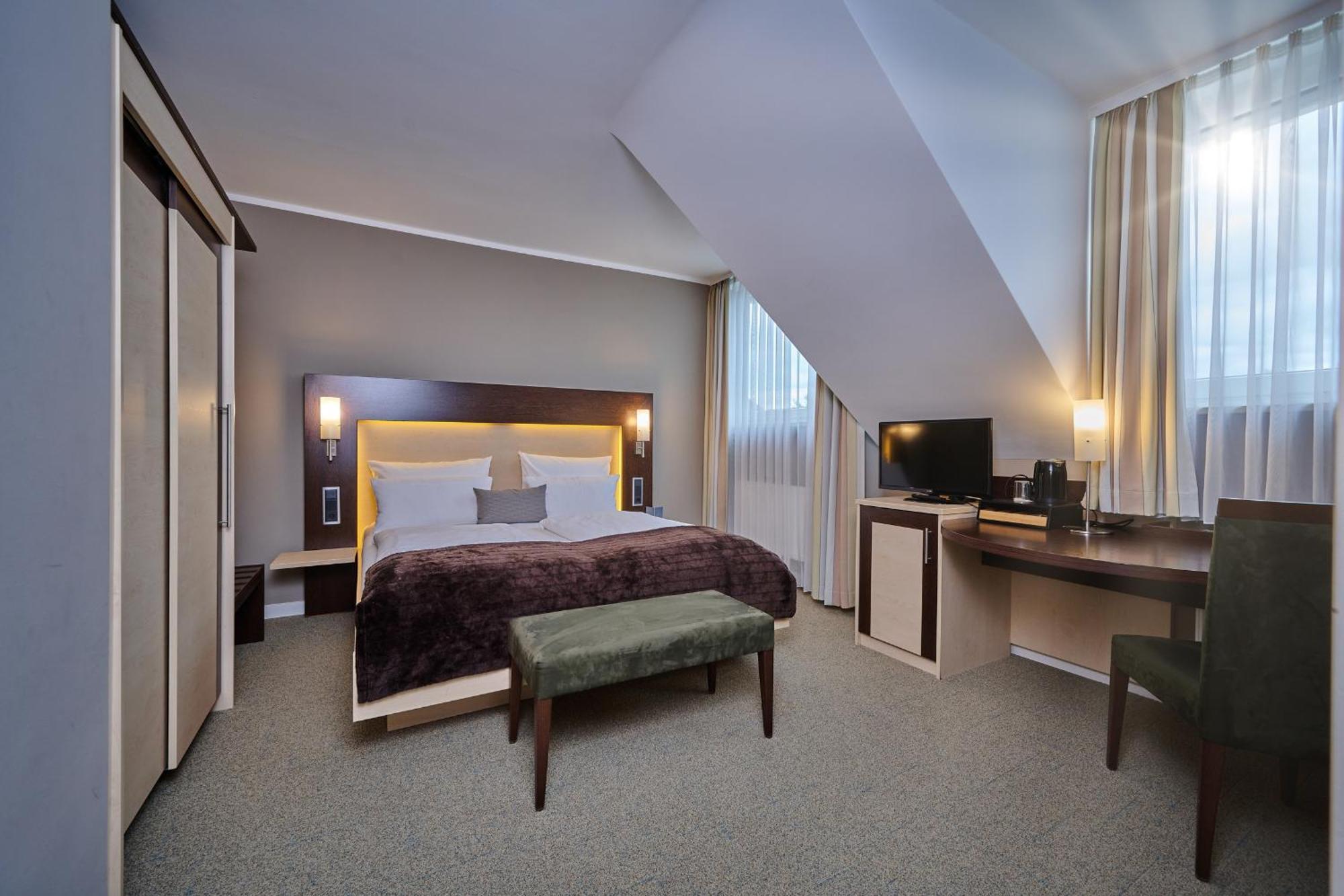 Hotel Westend Norymberga Zewnętrze zdjęcie