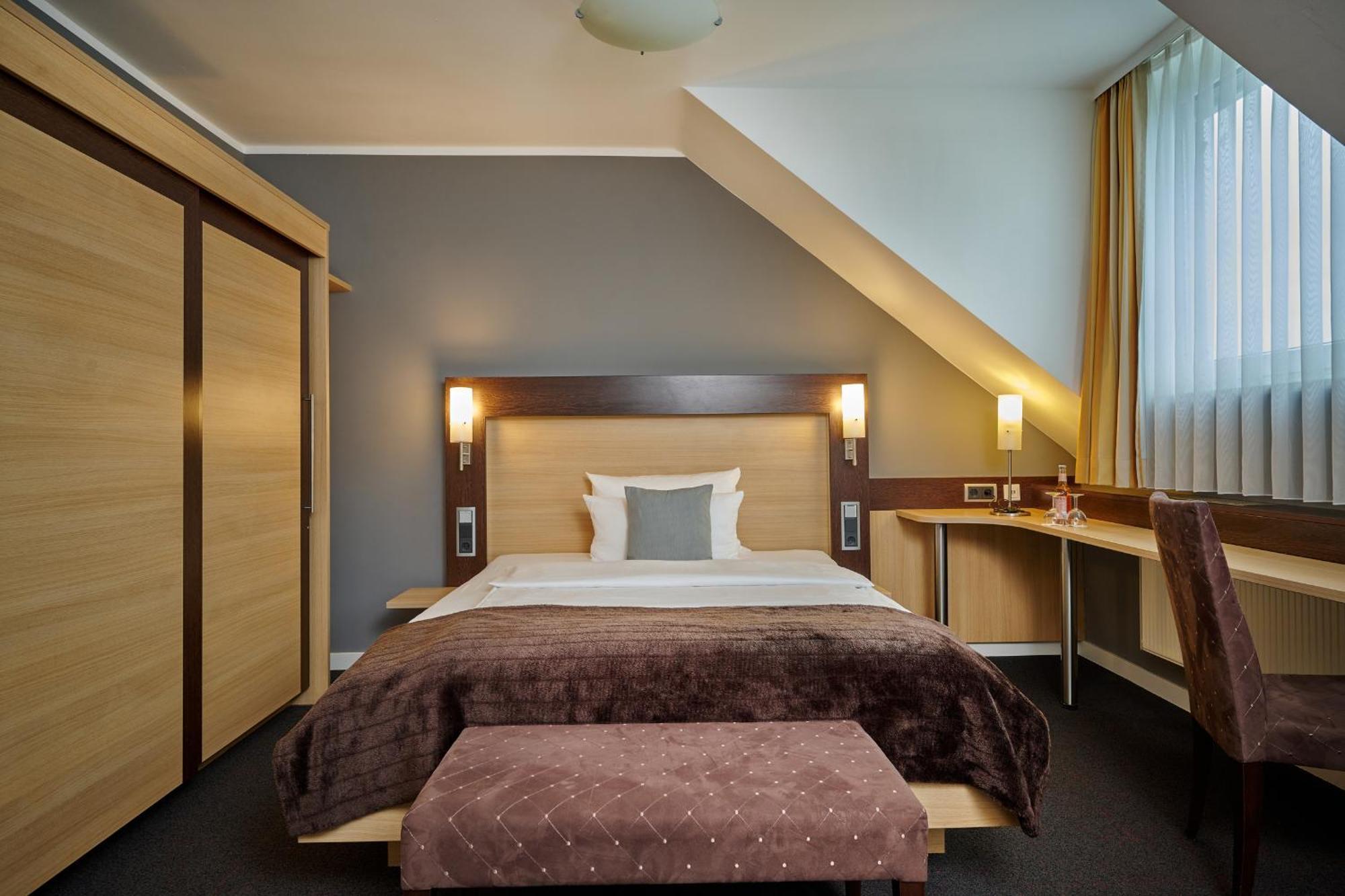 Hotel Westend Norymberga Zewnętrze zdjęcie