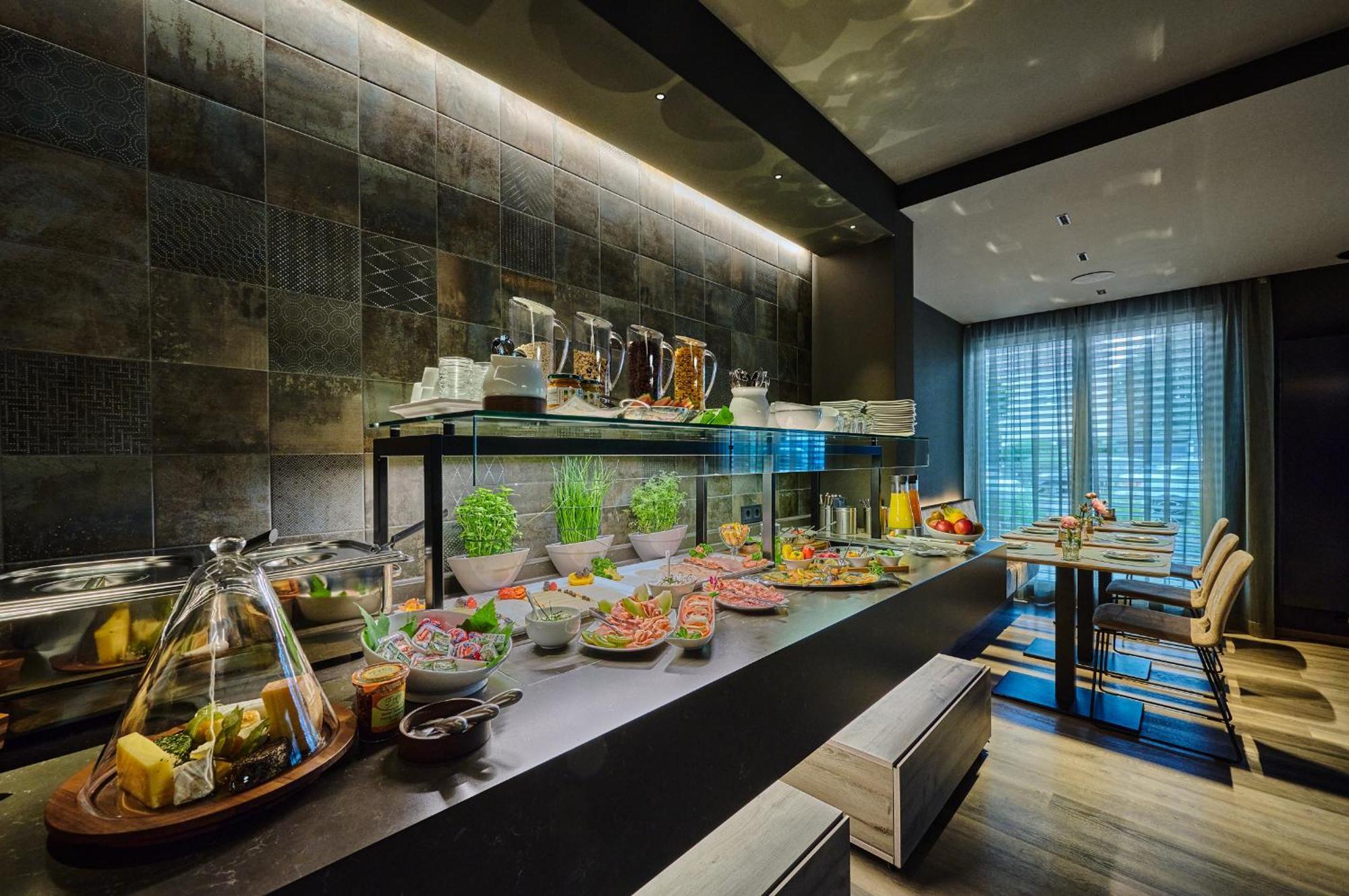 Hotel Westend Norymberga Zewnętrze zdjęcie
